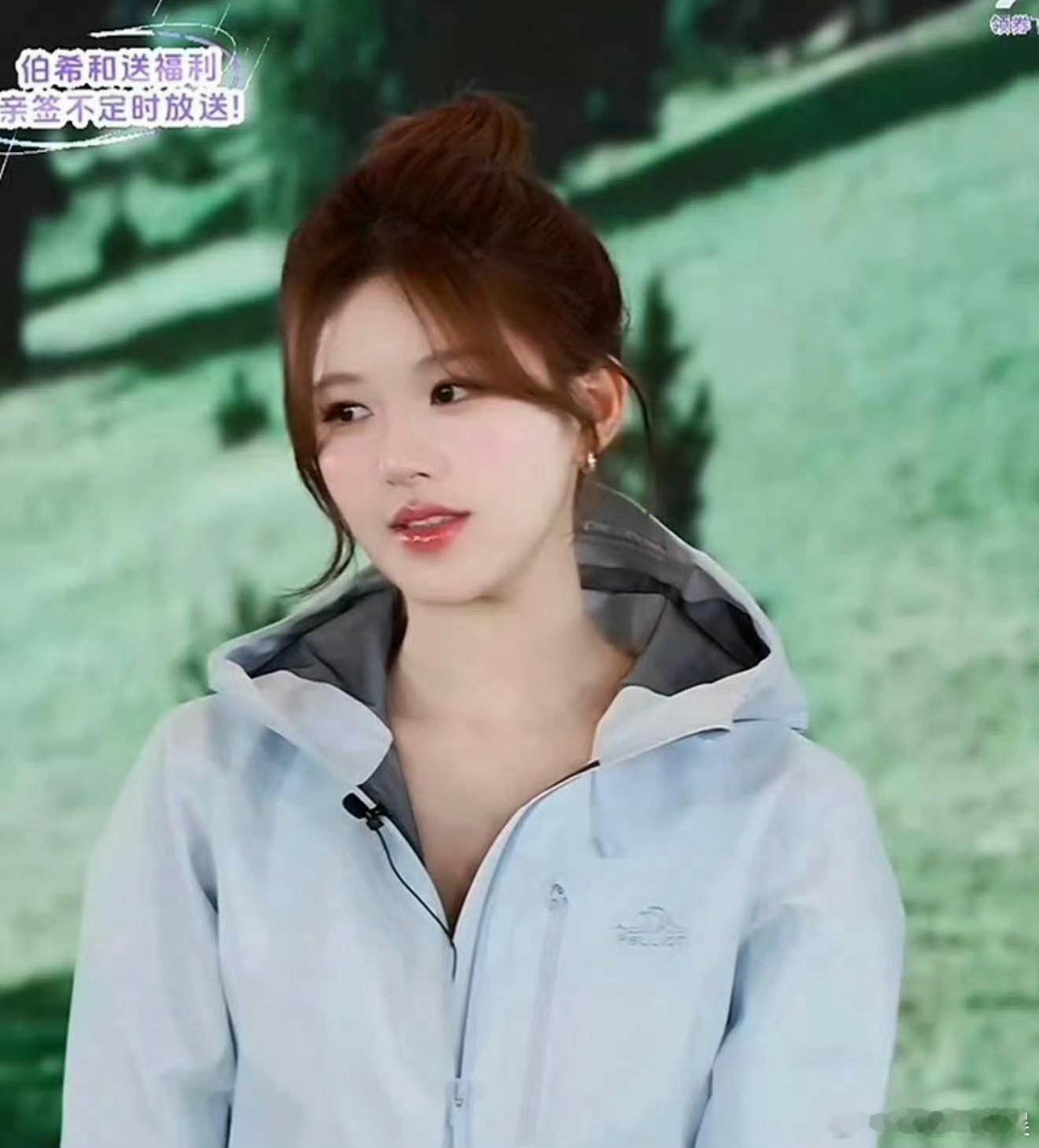 赵露思现在怎么网红化越来越严重了 