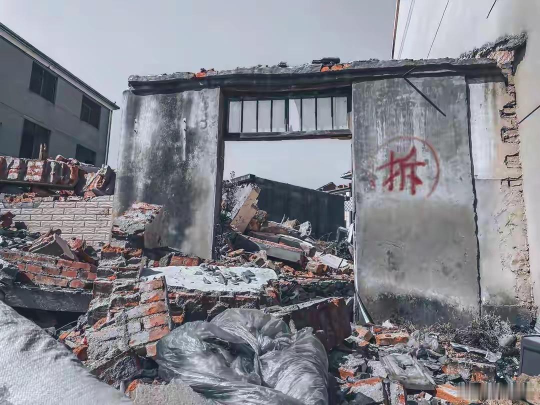 全国首例！强拆致人死亡判正当防卫，无罪释放 