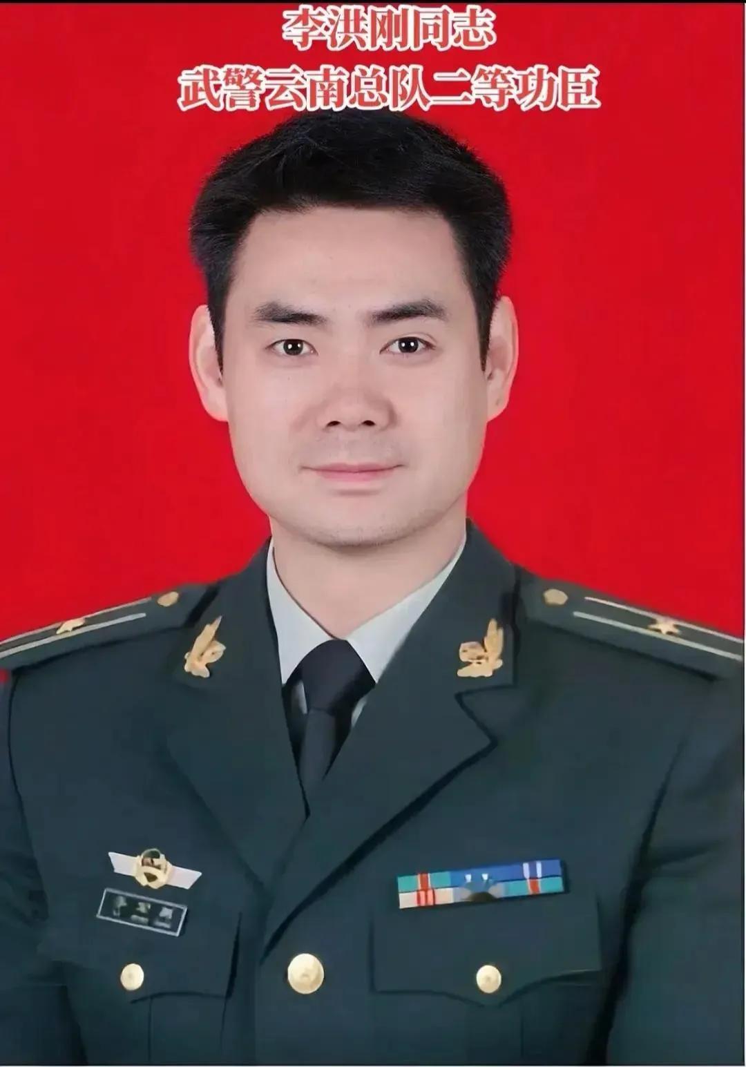今天才知道，《陈翔六点半》中的闰土竟然退役军人，他毕业于云南艺术学院戏剧导演专业