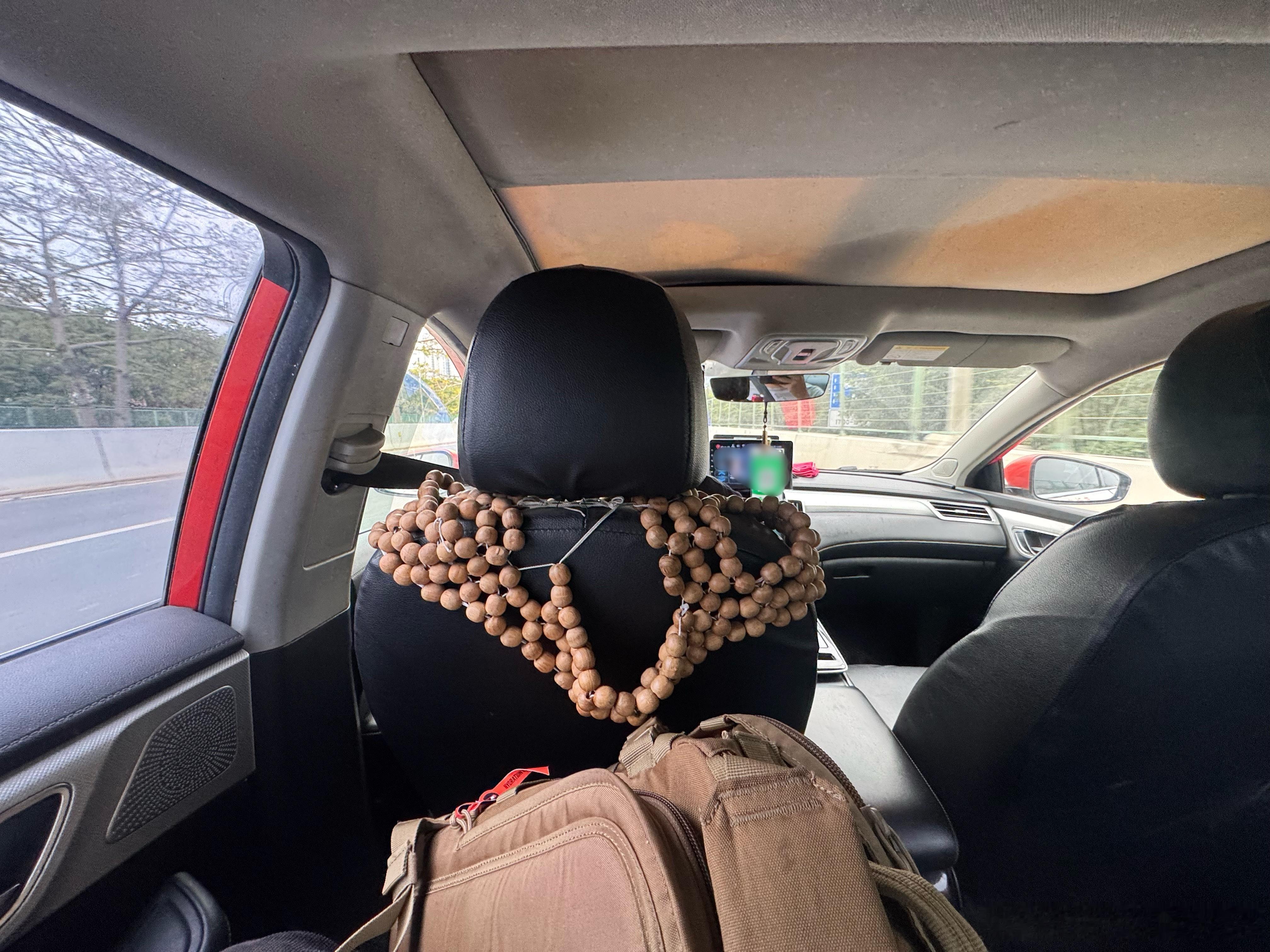 广州的出租车，是真的猛！唯有珠海出租车能与之一战！拍摄结束去机场时间有点紧，说完