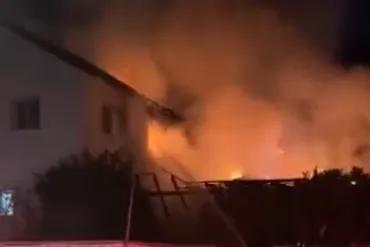 黎通信设备爆炸事件的幕后主使到底是谁？有人说是美国，但我觉得不太可能。因为这件事
