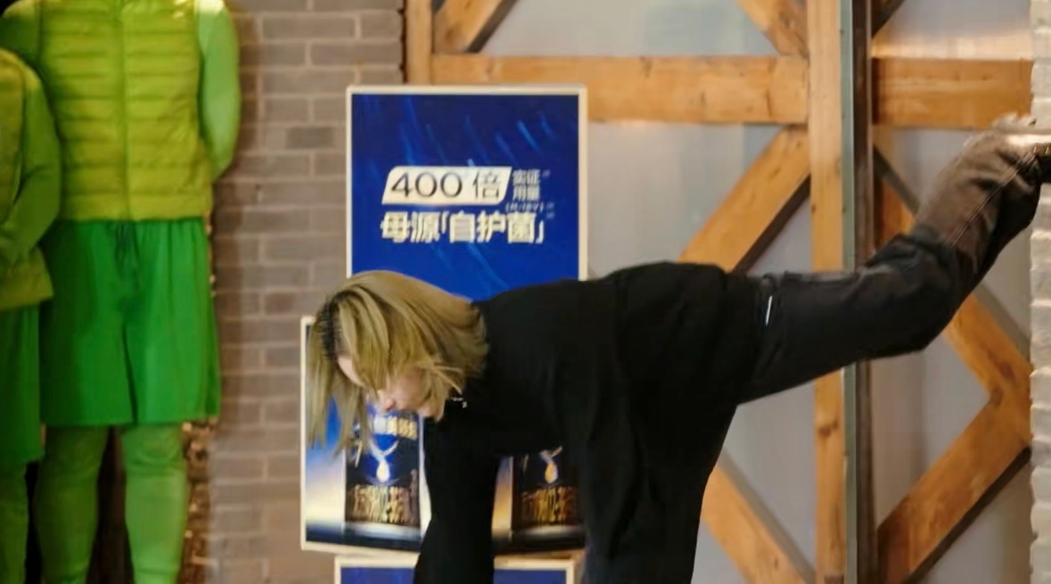 这么多年刘璇还是这么能打 刘璇这波表现真的太顶了，动作行云流水没有半点拖沓，实力