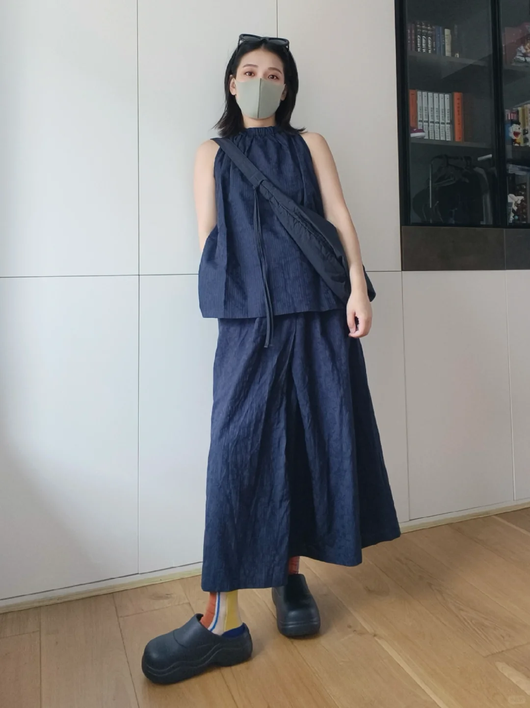 掉进厨师鞋的坑，既松弛又舒适