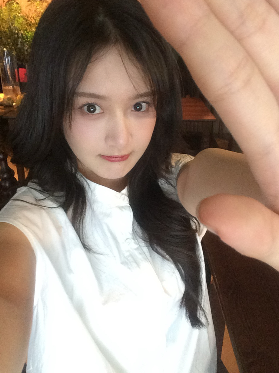 每天一杯美式 吃到好吃的点心我就这样kuku拍 ​​​