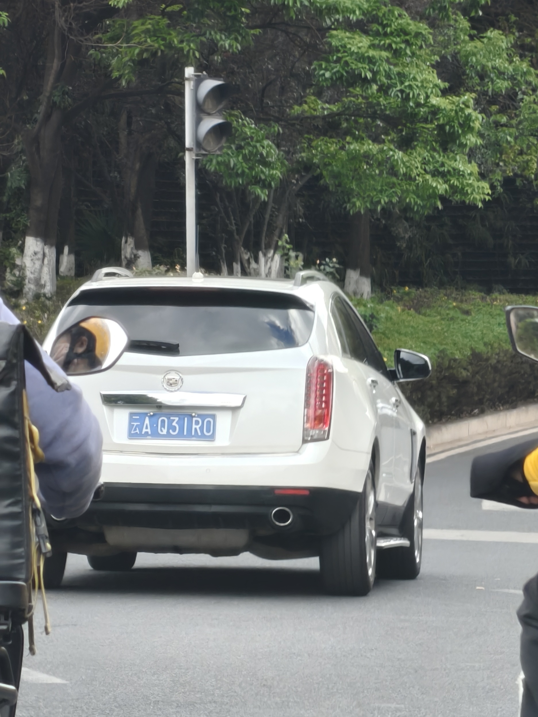 图3这个马6瓦罐有点意思哈……图4这个SRX是3.6旗舰版，厉害吧，图5这个早期