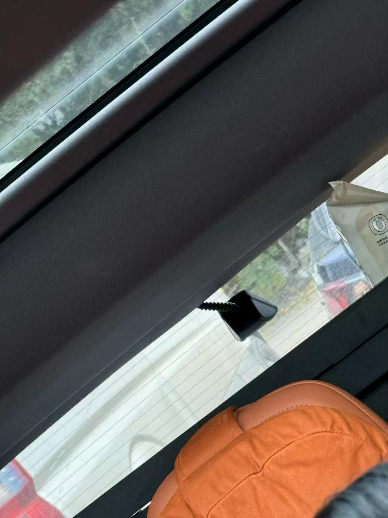 这是理想L系列加装电子后视镜的效果吗？