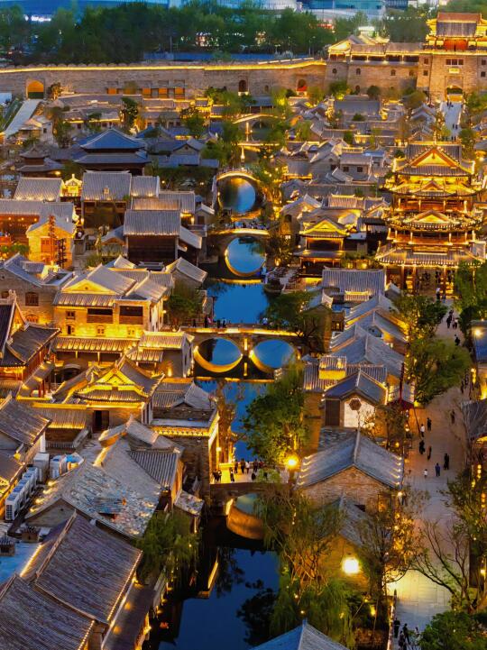 跟风最成功的一次 是山东的梦里水乡