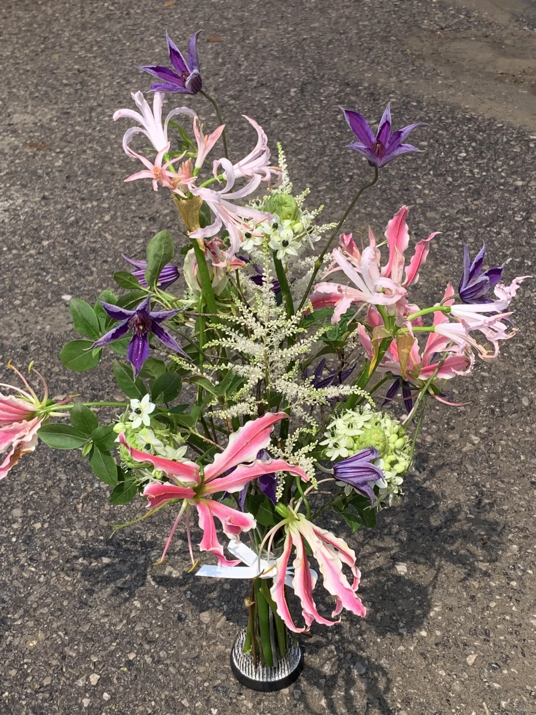 RollingRose 北京花店 粉紫色系花束 嘉兰百合 石蒜
