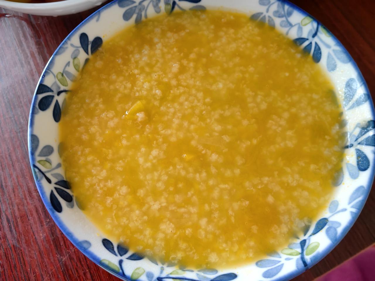 生活最让人温暖的时刻是什么时候?生活最温暖的时刻就是一觉睡到自然醒，有热粥可煮可