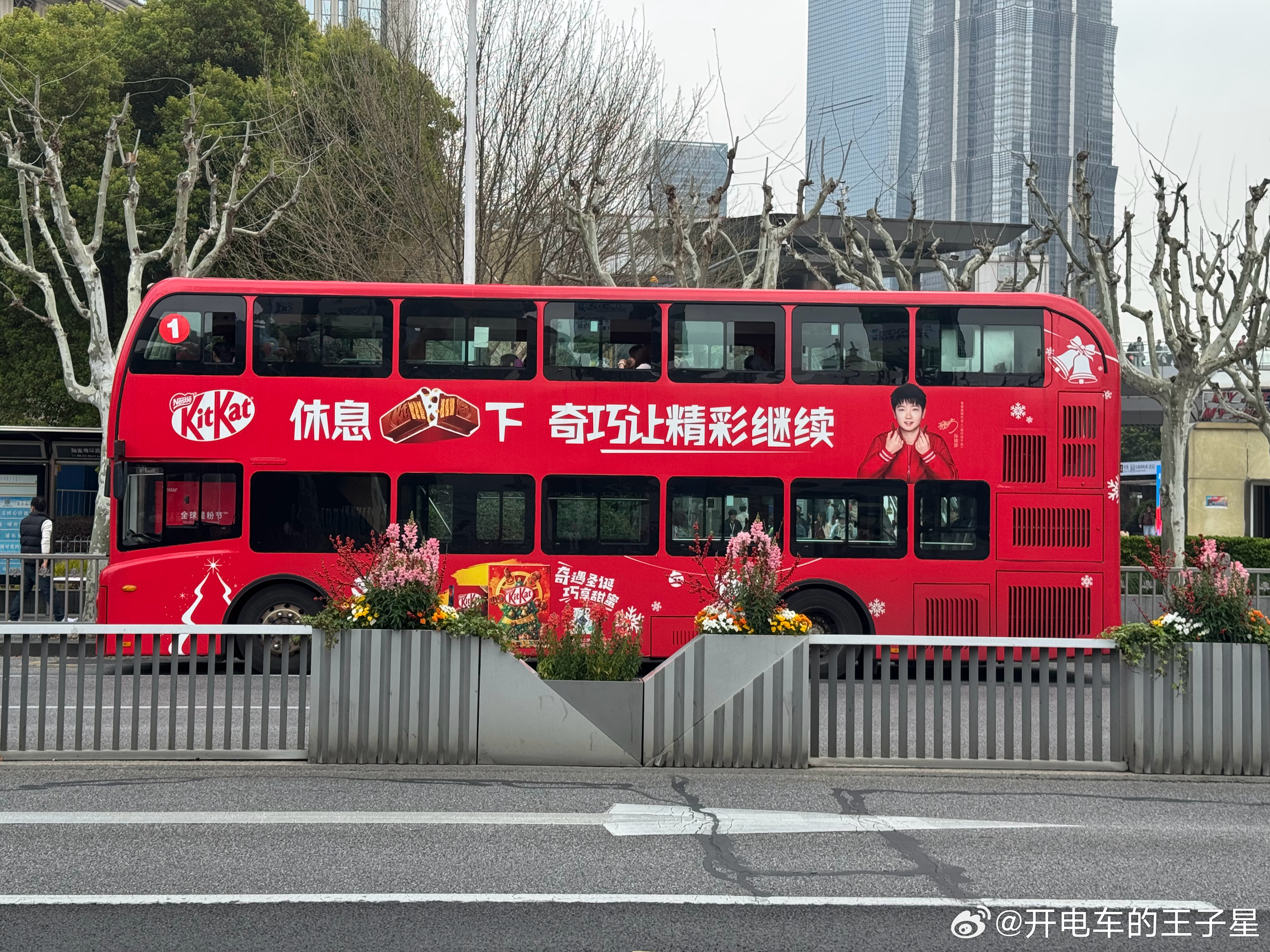 最近某个品牌二网乱象的瓜越闹越大波及到了好多KOC KOL 还有讲车搞流量的账号