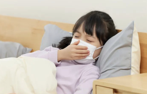 孩子为什么会有痰？一般有3种原因可以考虑。#儿童健康守护者计划# 1、呼吸道感染