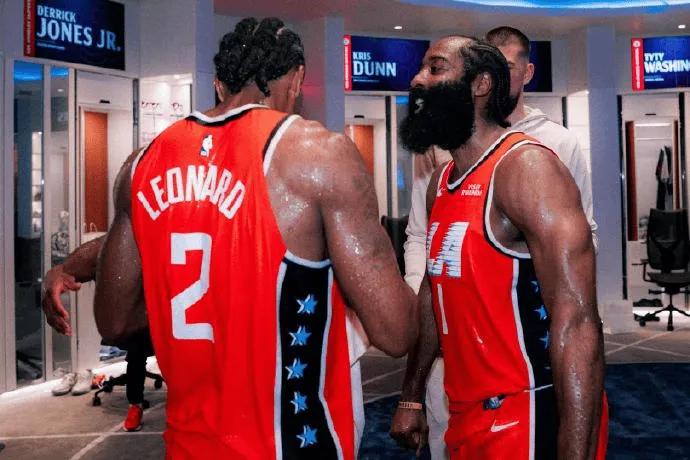 这哥俩要是5年前组队，那结果早就拿了2-3冠了。小卡最需要的就是控球后卫，帮他解