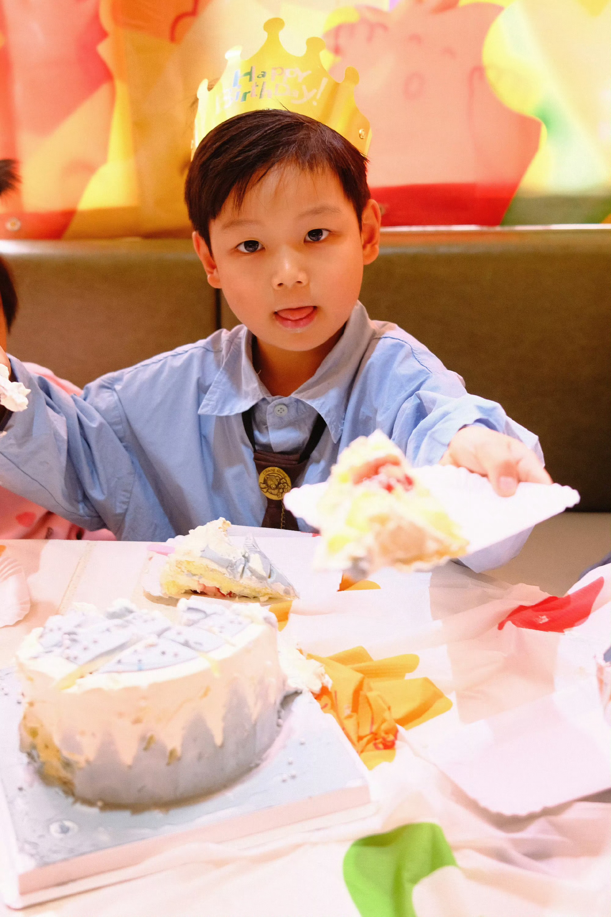 五岁的你，要健康幸福快乐呀！生日快乐🎂🎁🎊🎈生日快乐陪伴亲子