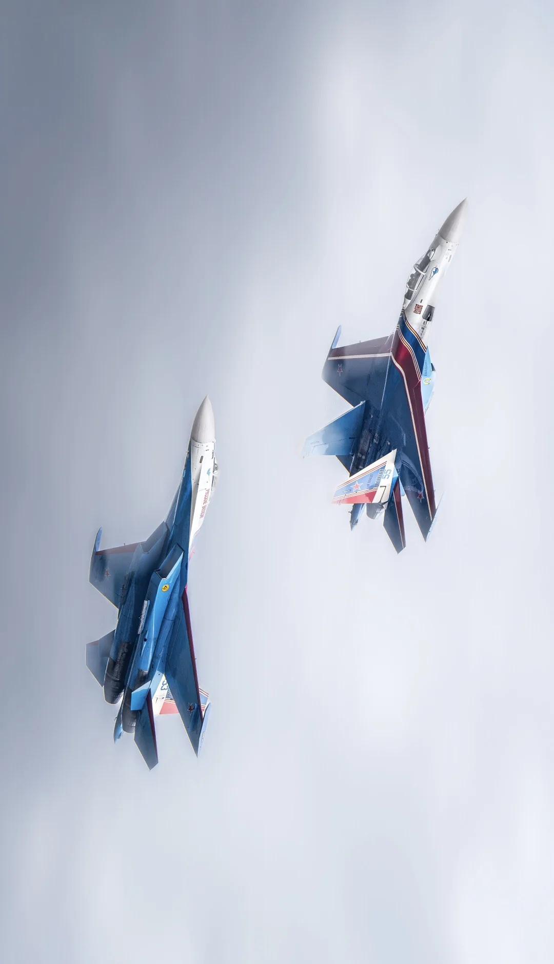 这是力与美的平衡
这是力与美的平衡
勇士的拿手好戏，镜像飞行Mirror Fli