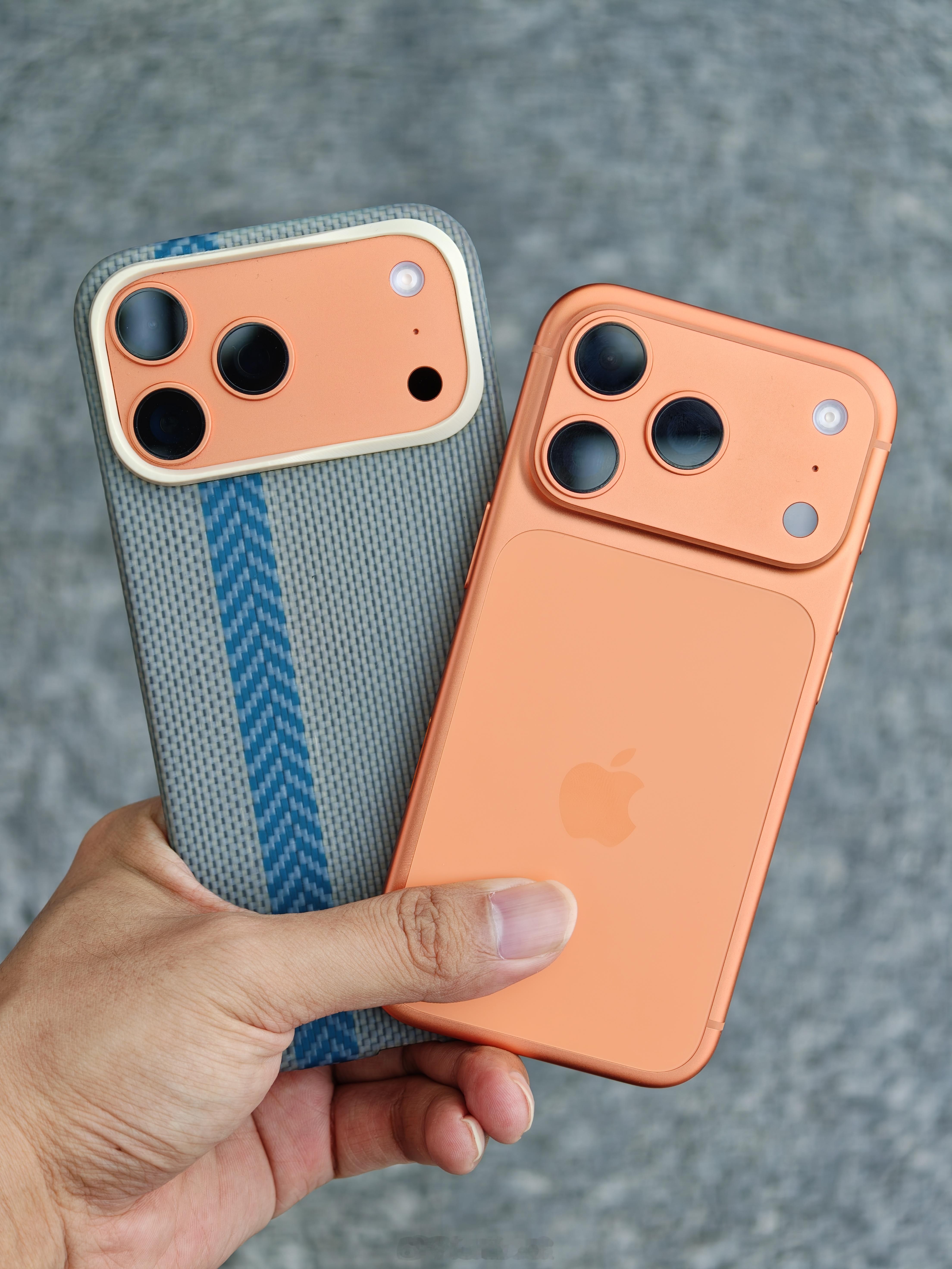 想给老婆买一台橙色iPhone 17 Pro，但是她坚决不要iPhone