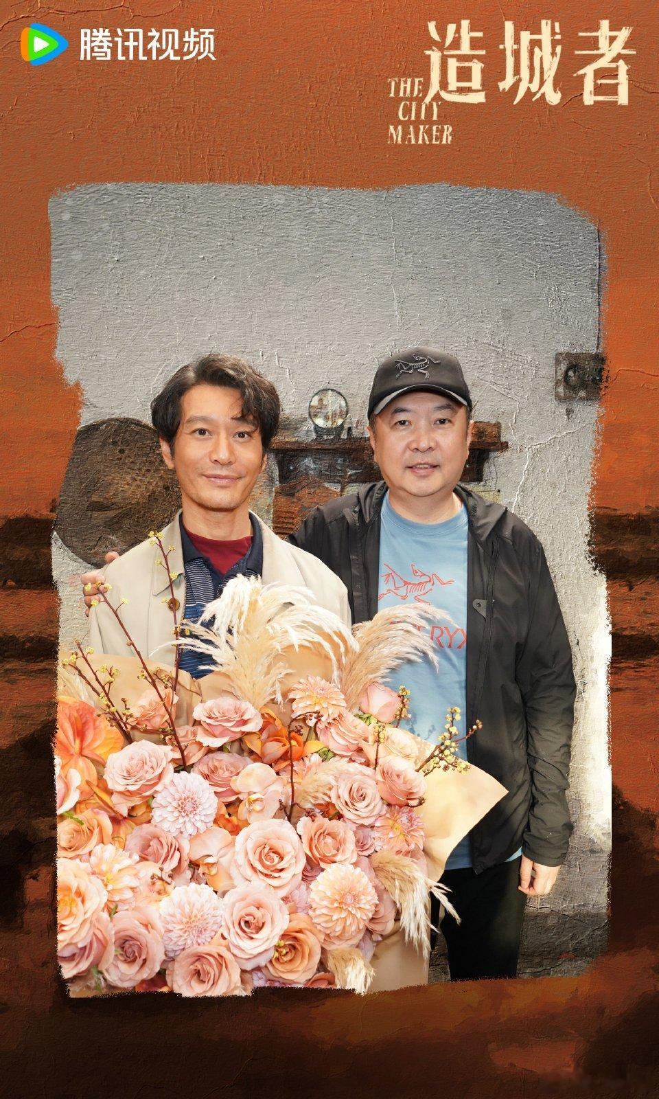 黄晓明往那一站就有年代戏那味了 晓明哥演啥像啥！新剧里穿个破背心都像从老照片里走