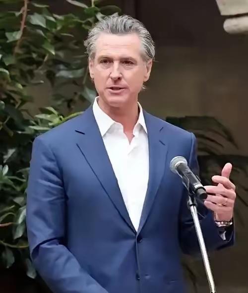 “熊孩子”特朗普被痛批！“你只是过客！”“未来”总统纽森当着全世界的面怒怼：三年