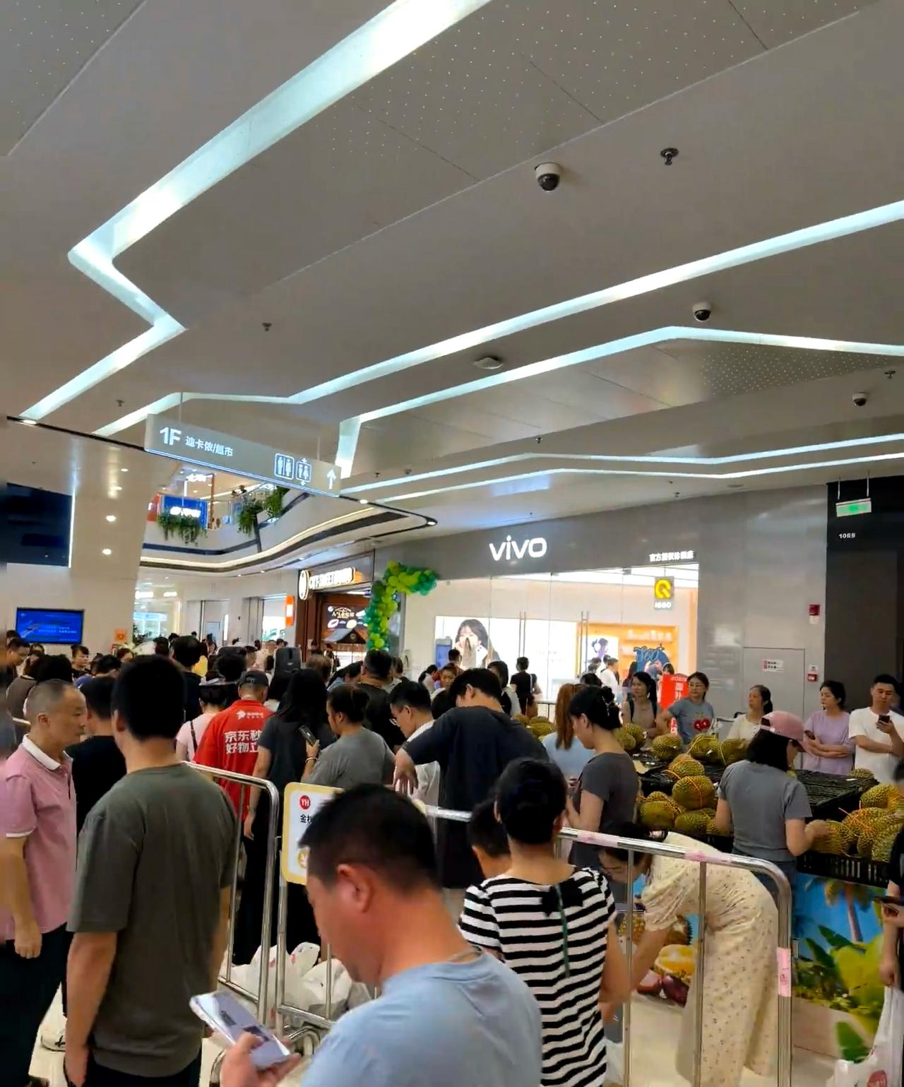 会谈取消 黄金📉到900
信特不靠谱
不如信我是秦始皇
周一又要买单了
不过没