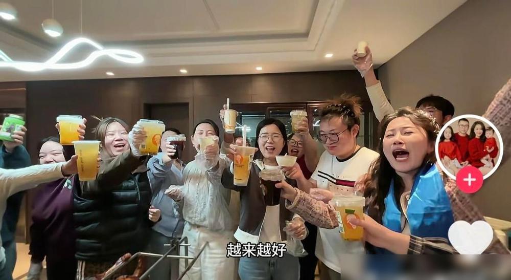 强哥跟洞子最大的区别，不是几百万的豪车，也不是几千万的粉丝，强哥跟洞子最大的区别