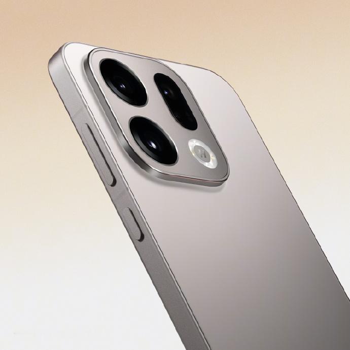 OPPO Find X9「绒光钛」配色 ​​​