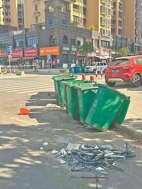 大理网民向州委书记反映“天X路上段垃圾清运”的问题，官方回复→

2月28日网民