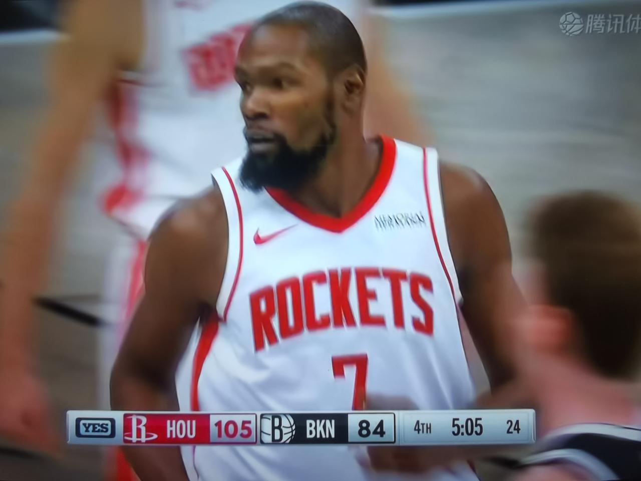 老杜开发新技能了

        火箭客场120-96，战胜篮网，4连胜！事实