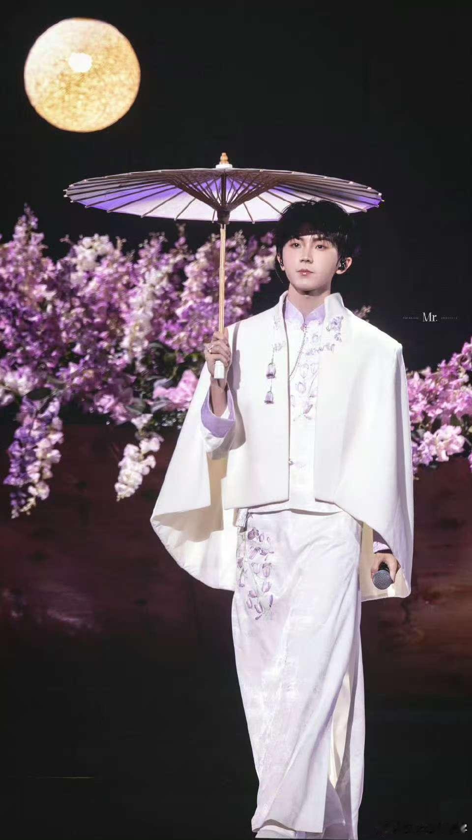 时代少年团大时代舞台感染力拉满嘿，时代少年团这次大时代舞台感染力真绝了！他们活力