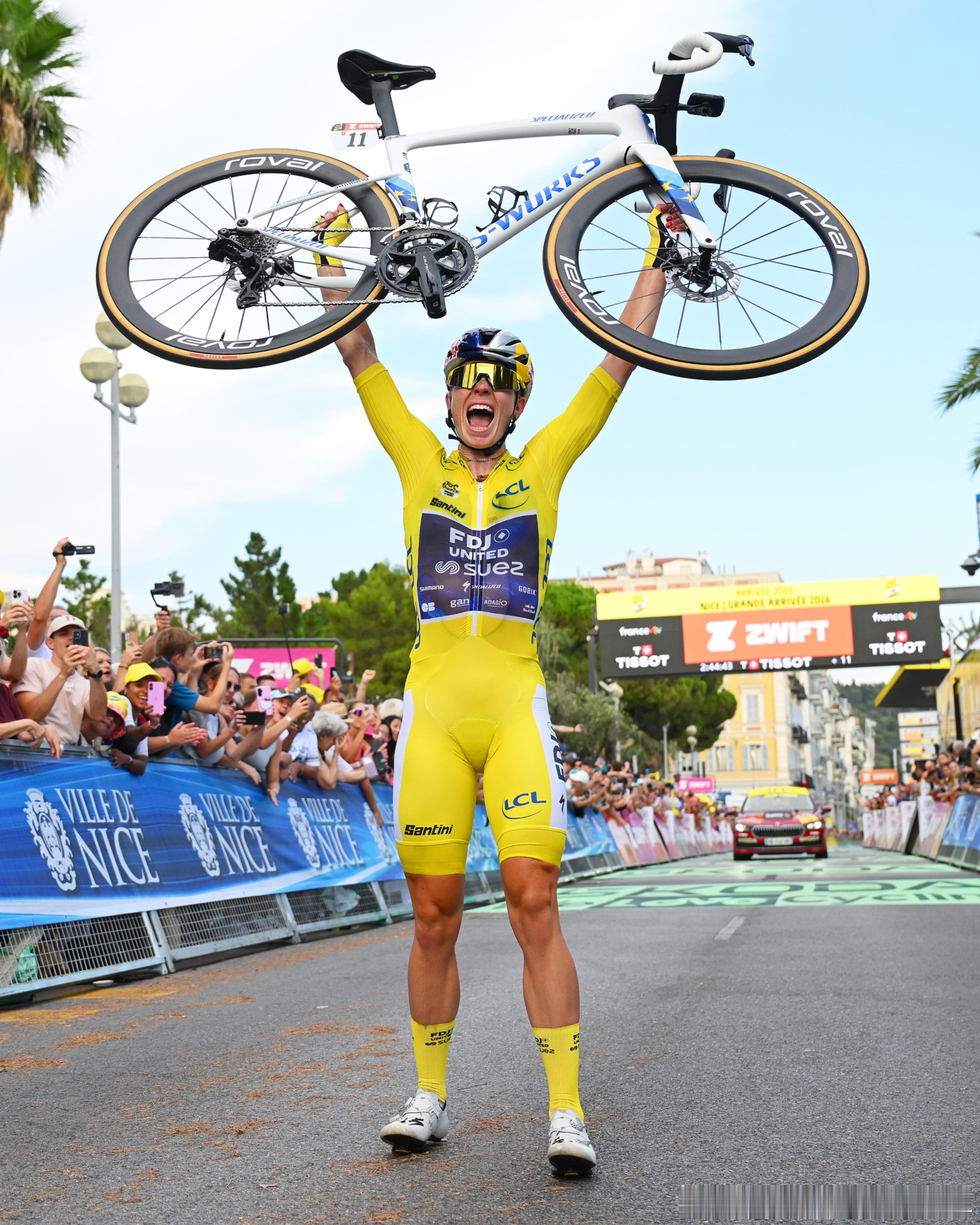 👑完美收官，铸就传奇！德米・沃勒林拿下2026女子环法最后赛段！锁定个人第二个