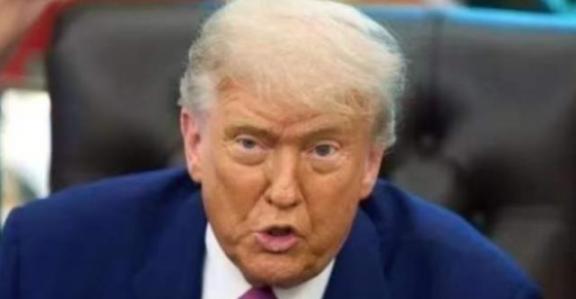 特朗普曾扬言“轰炸北京”？很多人以为这是美军即将动手的战争信号。错了！真相是，这
