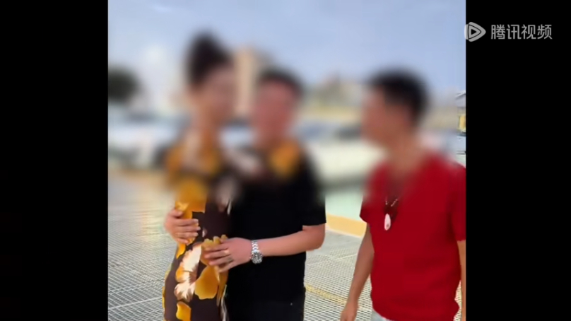#媒体评炒作低俗求婚被拘#【#对流量至上的畸形价值观说不#】9月4日，西安市公安