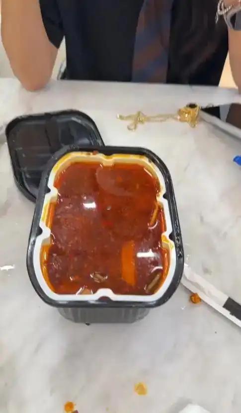 孙怡吃火锅惊呆范玮琪，一盒饭点燃两岸骂战，台湾明星被嘲太落后 