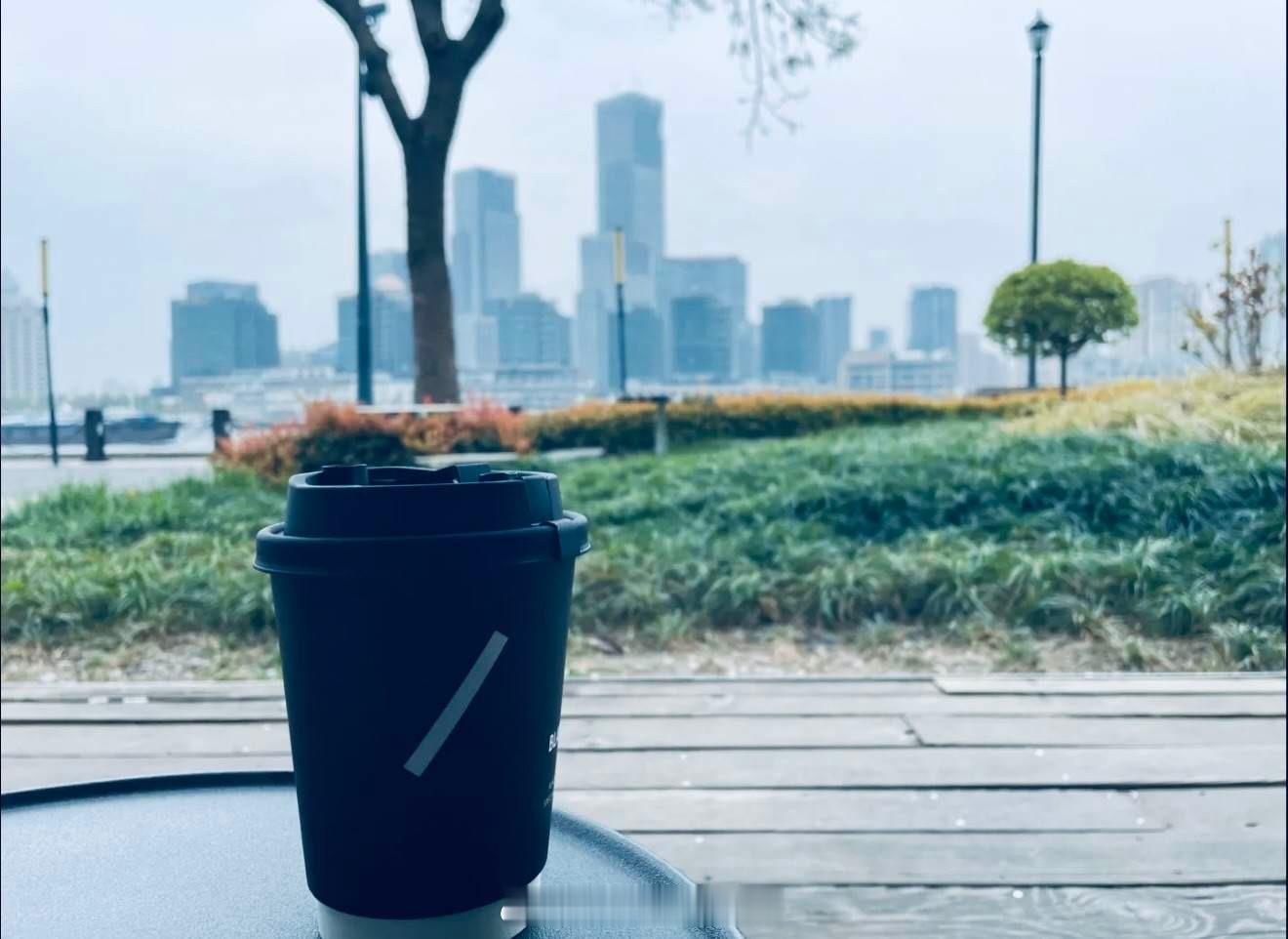 先赞后看，爆赚不断！👍 财富是对认知的补偿，而不是对勤奋的奖赏，以时间换空间—