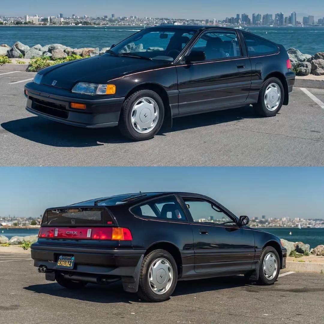 本田 CRX Si.1989年的本田 CRX Si，诞生于一个强调“人车沟通”的