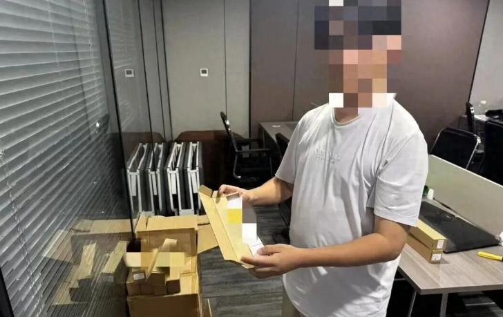 20万张手机卡专供境外电诈！西安警方重拳捣毁特大行业内鬼涉诈黑灰产。

2026
