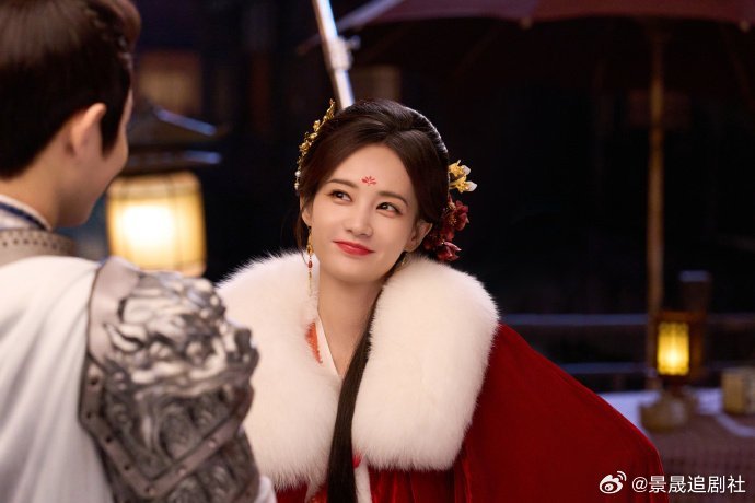 李一桐越哭我越痛宋一梦为护南珩忍痛说狠话，李一桐把那种强撑的冷静和转身的崩溃，诠