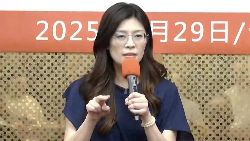 国民党主席郑丽文在2026年春天的外交节奏，堪称近年来两岸政治中最引人注目的操作