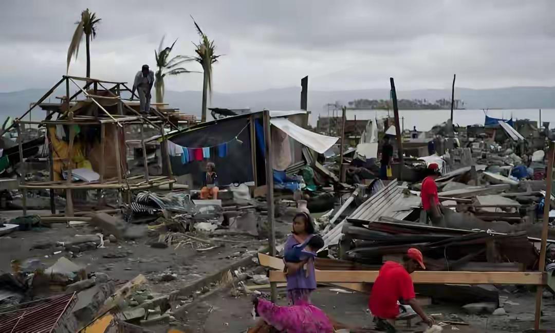 中方刚出钱援助菲，南海又起风浪，菲军3张底牌暴露，事态严重了