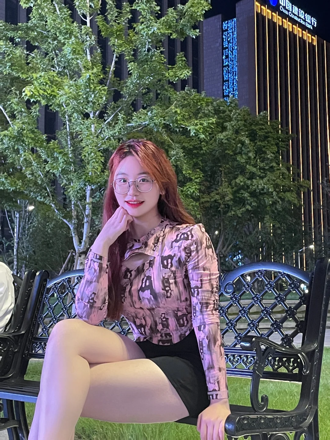 姐装的是乖巧 玩的就是反差