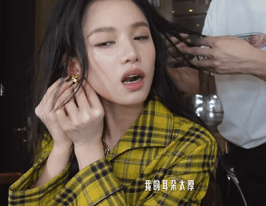 张婧仪去健身房居然还有后续张婧仪[超话]张婧仪去健身房居然还有后续！一沫真挚的情