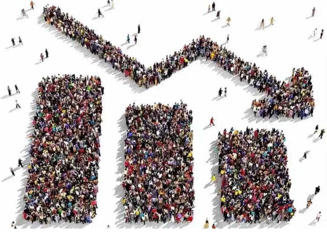 真是万万没有想到
今年日本的出生人数创1899年以来新低
2025年日本的出生率