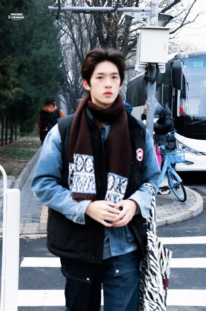 官俊臣北电校考路透官俊臣参加北电校考路透官俊臣参加北电校考路透 