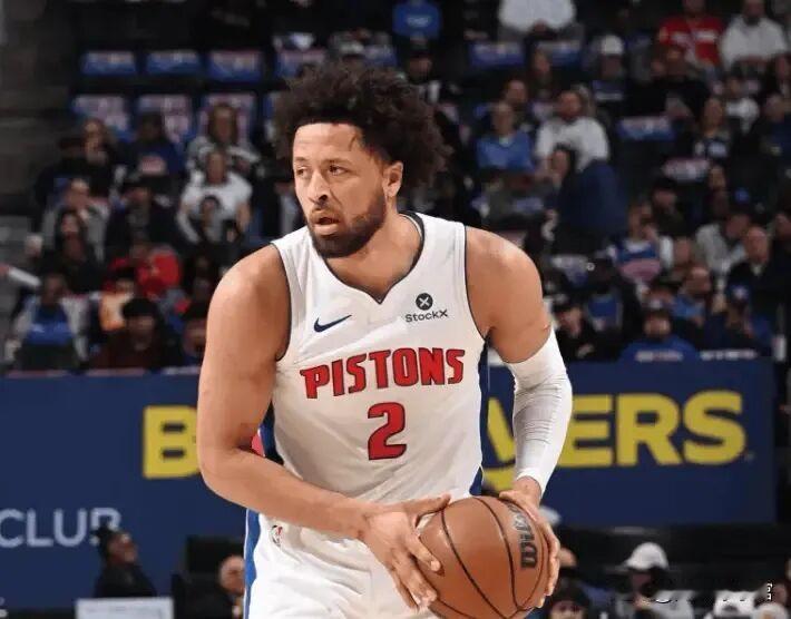 NBA常规赛今天继续进行，活塞主场迎战雄鹿。没有费多大力气，活塞以137比111