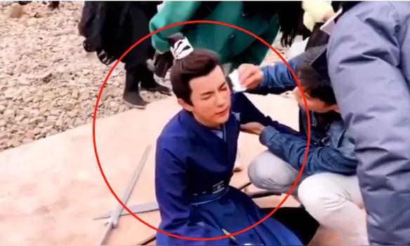 王铎： 为什么于朦胧说走就走？
一个37岁的年轻人，一个颇具才华的影视演员，一个