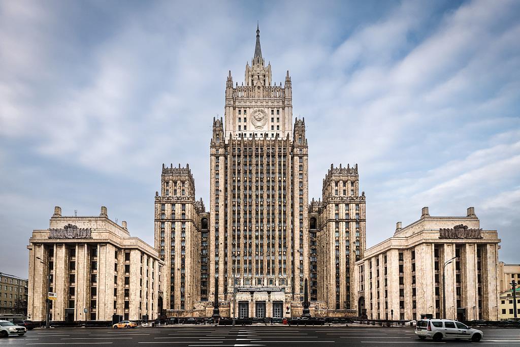 当地时间3月25日，就正在举行的博鳌亚洲论坛，俄罗斯外交部发言人扎哈罗娃在回答总