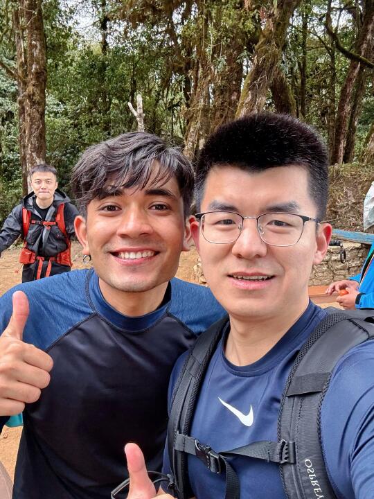 尼泊尔徒步，爱上山野间的行走⛰️