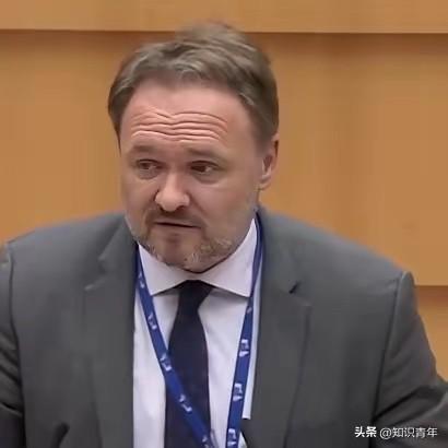 现在欧盟是一直坚持不再购买俄罗斯石油天然气，3月6日欧盟委员会能源专员丹.尼根森