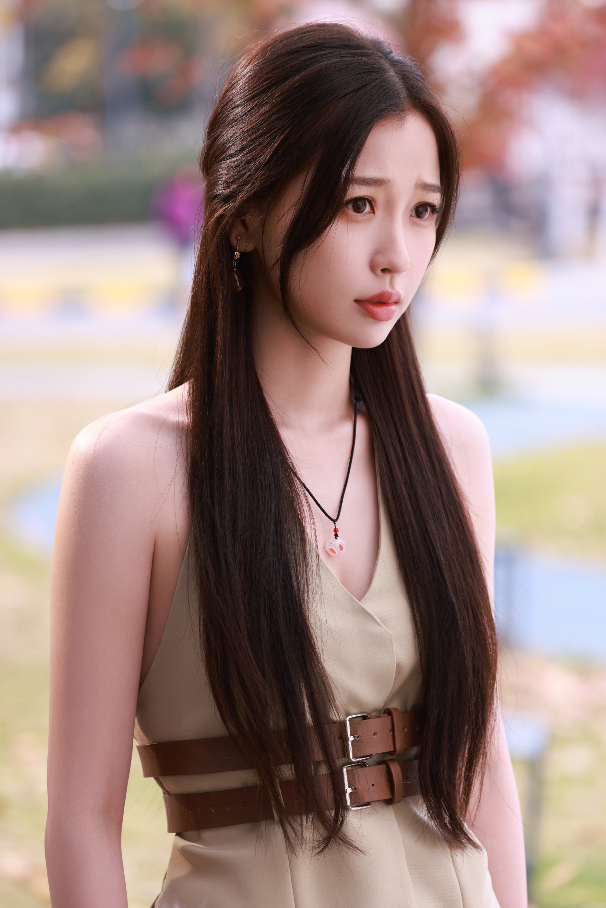 ✨✨繁星点点 一闪一闪落湖面皎皎明月 照亮你含情眉眼听心跳温柔在耳边 我许下 心