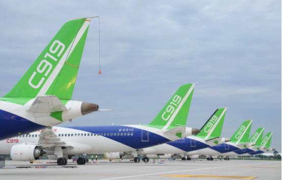 C919飞不出国门？如果欧美联手卡死适航证，技术再硬也白搭——这就是国际航空市场