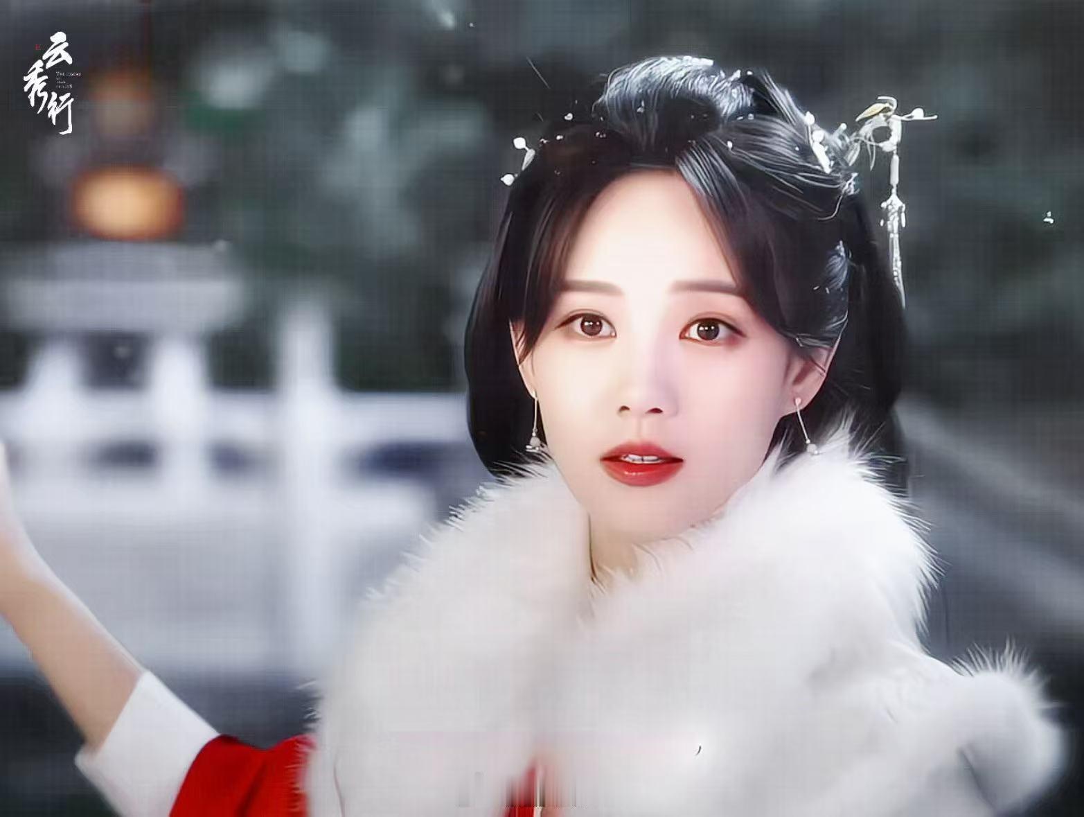 李一桐回应真拉假拉李一桐回应真拉了 拉得不如手机好听这种说法确实很李一桐，不找借