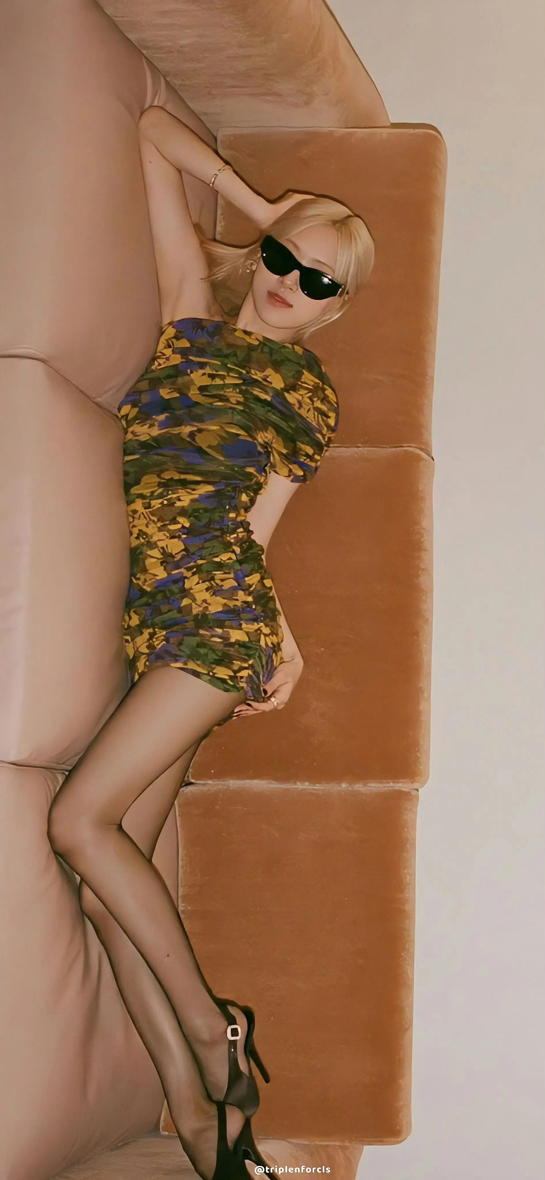 小蛮腰
